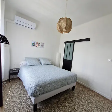 Bed & Breakfast Chambre Sommieres