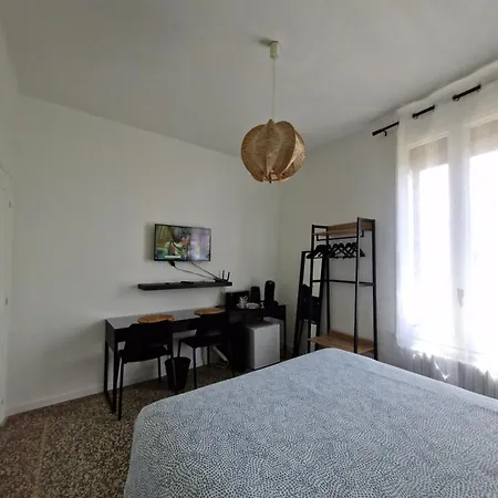 Chambre Sommieres Sommieres